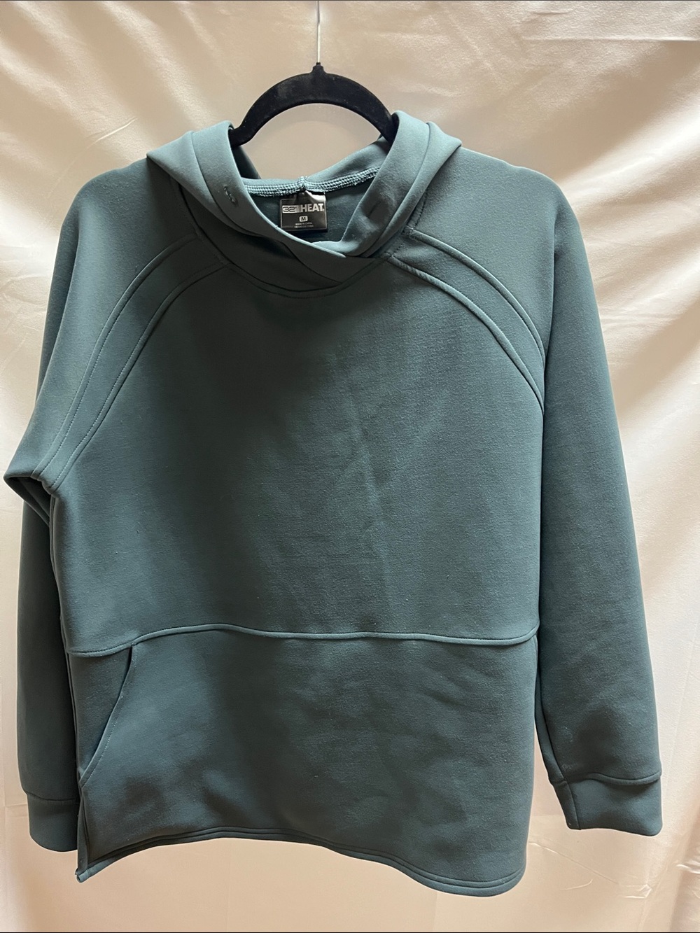 32 Degrees Women's Crewneck Hoodie /joggers inTeal Green set